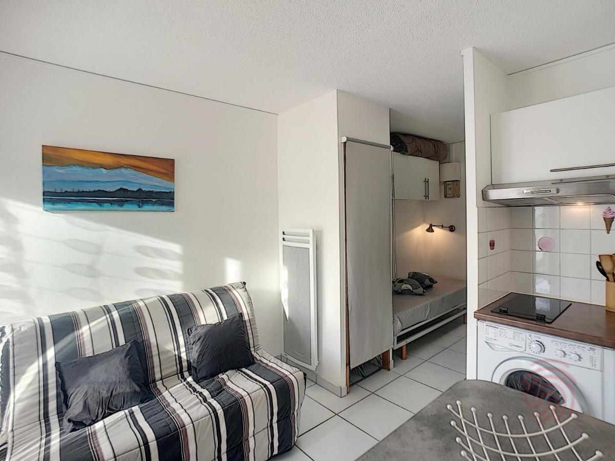 Studio Renove Avec Balcon, Animaux Acceptes, Wifi, A 650M Des Thermes - Fr-1-451-92 Lamalou-les-Bains Luaran gambar